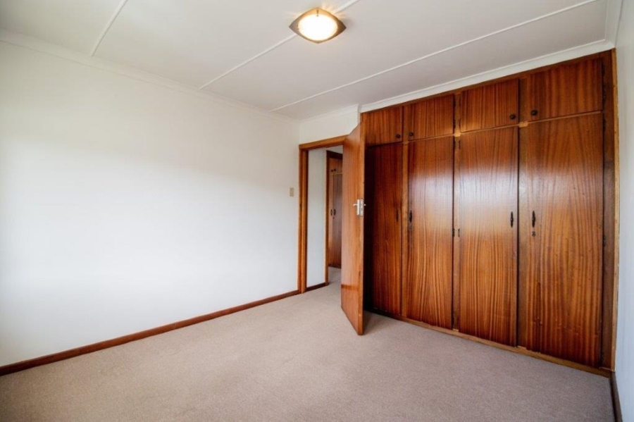 To Let 3 Bedroom Property for Rent in Beacon Bay Eastern Cape